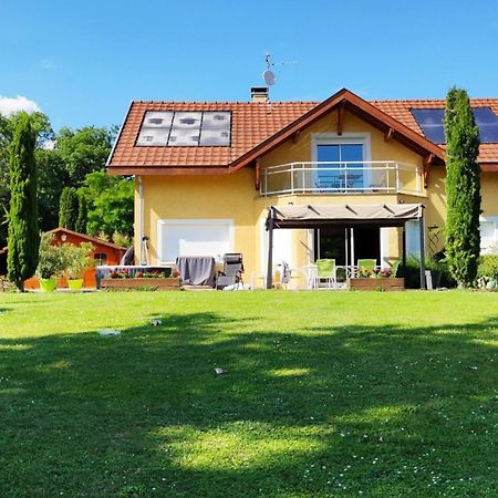 Location Chambres Le Panorama - Aeroport Geneve - Pays De Gex Chevry  ภายนอก รูปภาพ