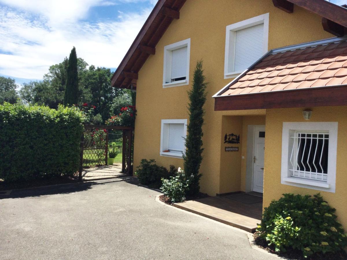 Location Chambres Le Panorama - Aeroport Geneve - Pays De Gex Chevry  ภายนอก รูปภาพ